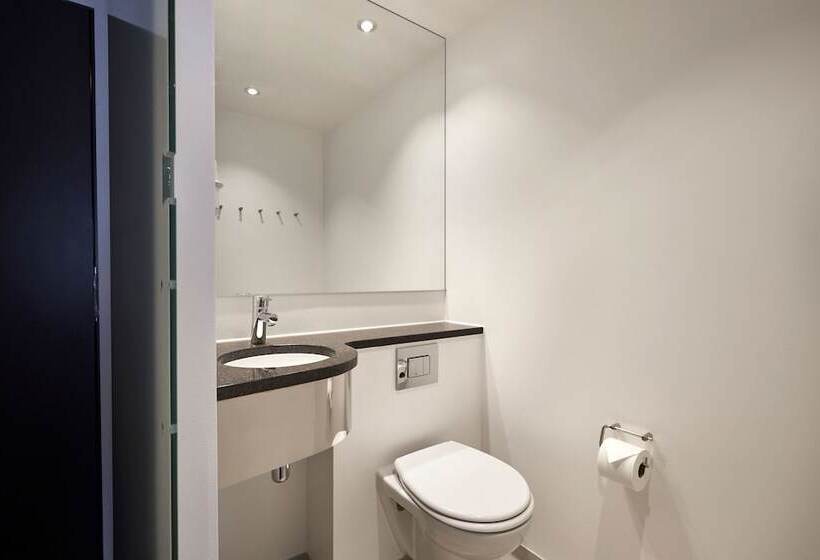 غرفة قياسية, Steel House Copenhagen