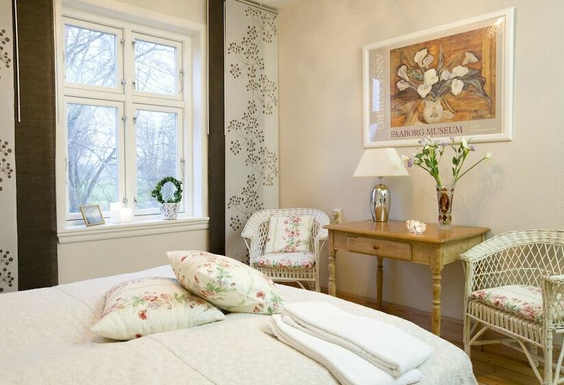 غرفة قياسية حمام مشترك, Tiendegaarden Møns Klint