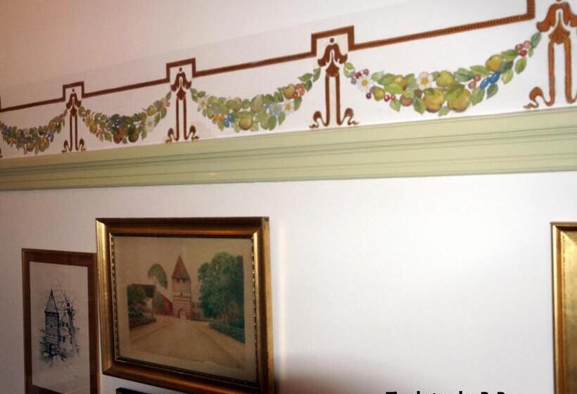 غرفة قياسية مزوَّدة بشُرفة, Tiendegaarden Møns Klint