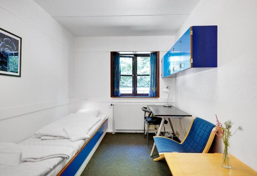 Номер Стандарт, Danhostel Hillerød