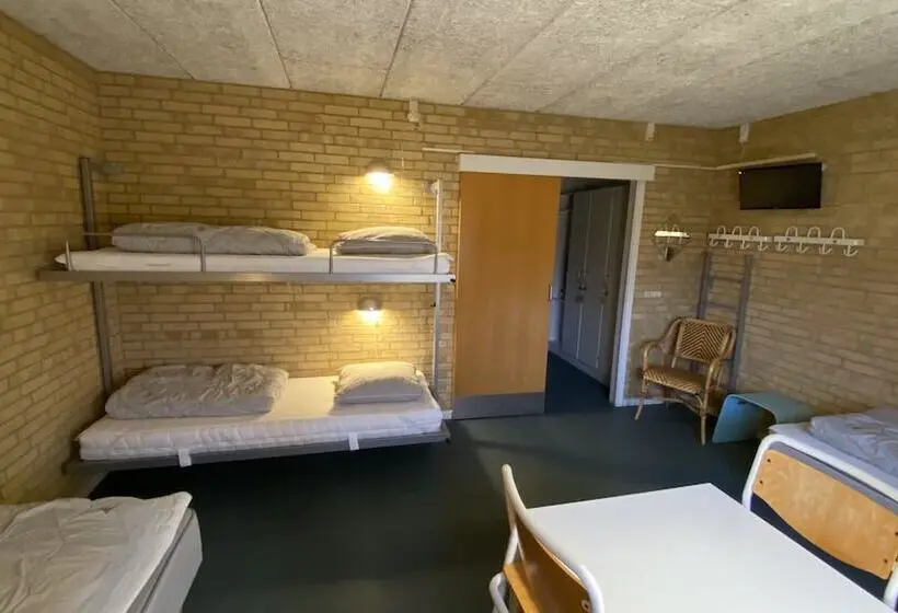 Standard Neljän Hengen Huone, Danhostel Kalundborg