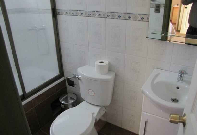 ファミリールーム, Hostal Antumulen