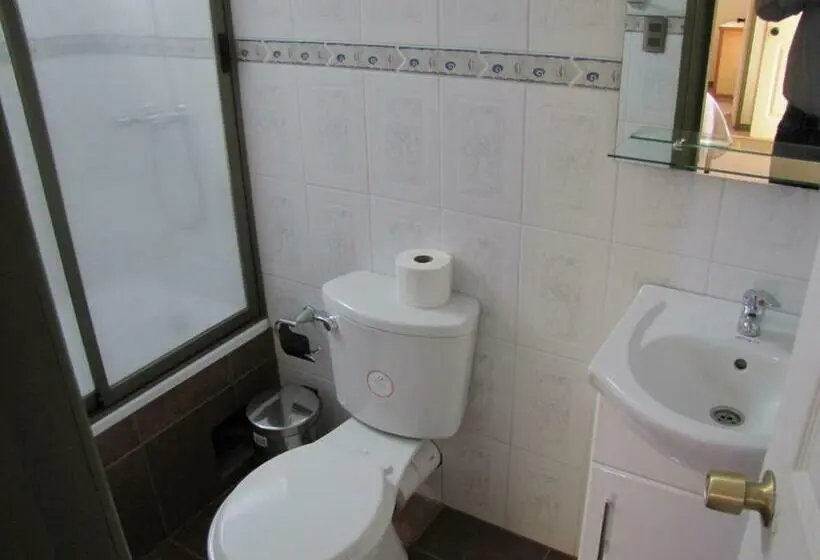 Perhehuone, Hostal Antumulen