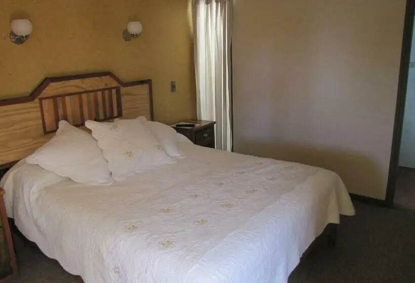 Perhehuone, Hostal Antumulen