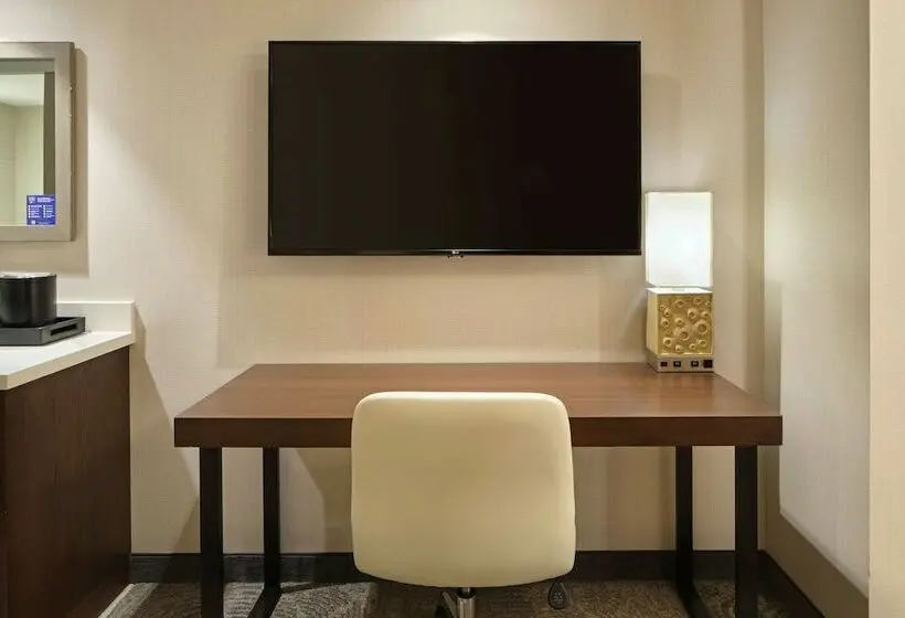 Premium-sviitti, Embassy Suites By Hilton Oahu Kapolei