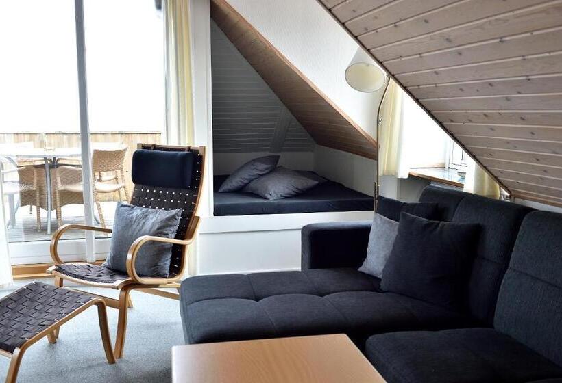 带2个卧室的公寓, Gudhjem