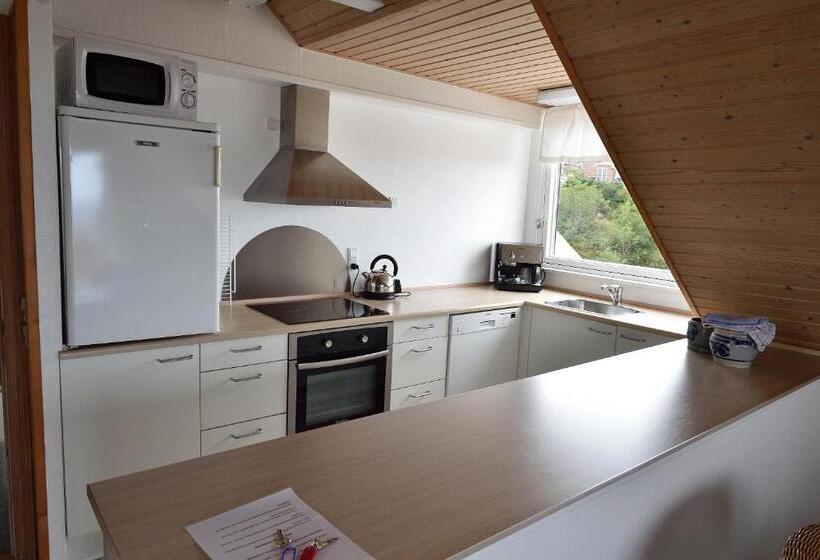 带2个卧室的公寓, Gudhjem