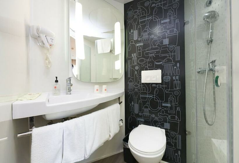 Superior-huone, Ibis Beijing Changying