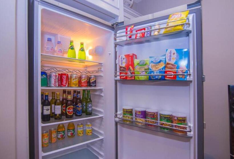 سوئیت خانواده 2 خوابه, Mane Village Suites