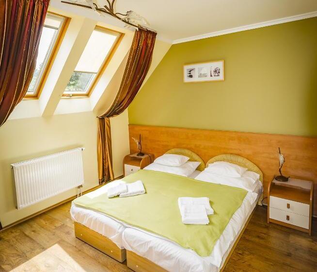 ２ベッドルームアパートメント, Natural Panzió