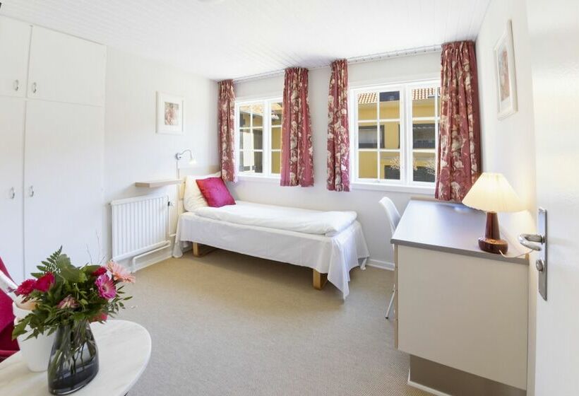 חדר סטנדרט יחיד, Villum