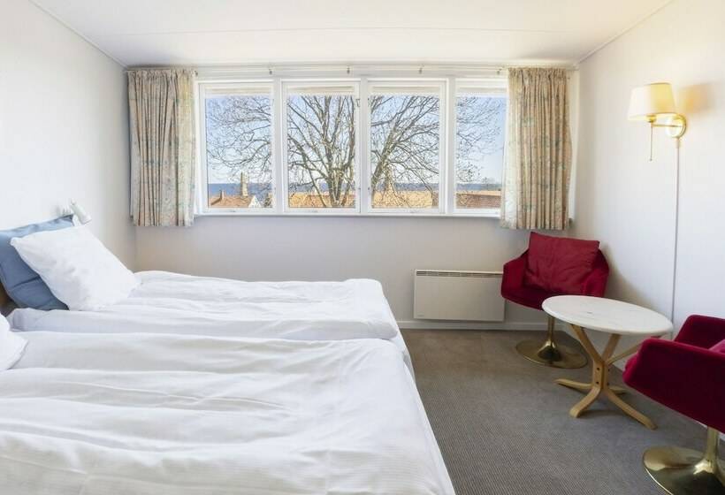 חדר סטנדרט נוף לים, Villum