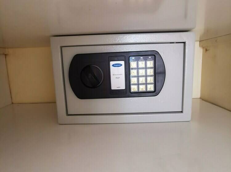 StandaardKamer, Plaza Colon