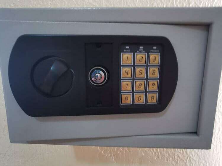 StandaardKamer, Plaza Colon