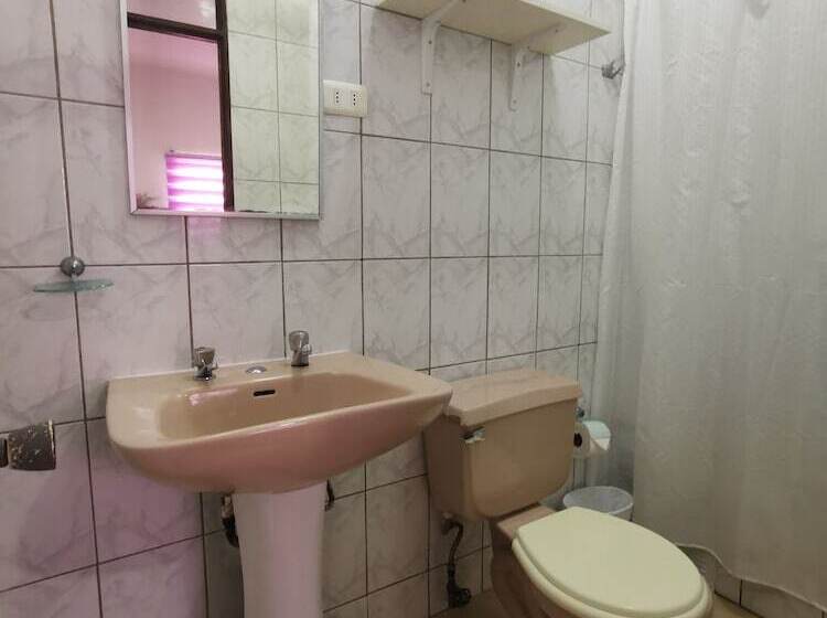 Standaard Driepersoonskamer, Plaza Colon