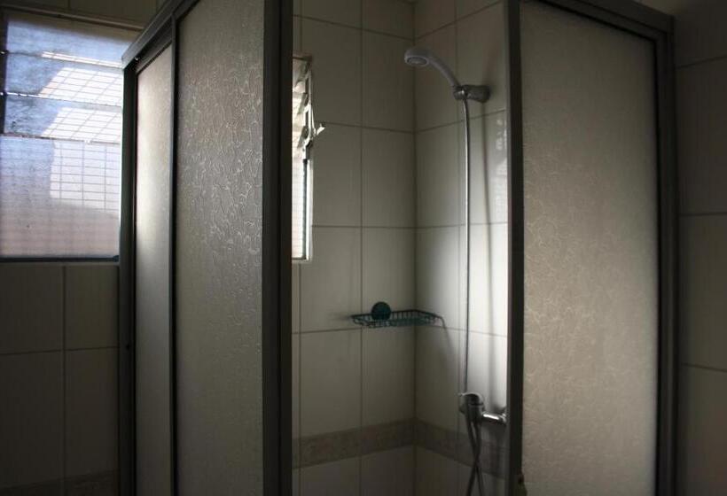 带大床的标准间, Tikay Suite