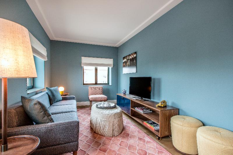 2 Bedroom Apartment, The July   Twenty Eight