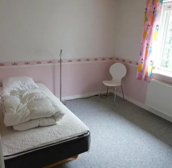 Standard Yhden Hengen Huone Jaettu Kylpyhuone, Snehvide Bed & Breakfast
