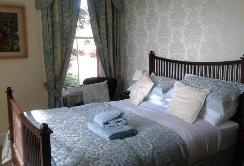 스탠다드 룸 킹사이즈 침대, Bank House B And B