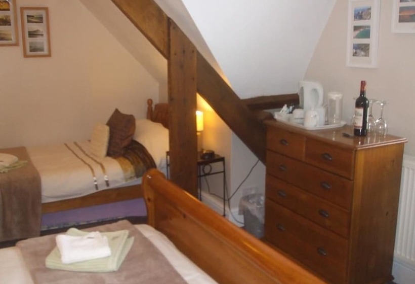 Номер Стандарт, Chiverton House Guest Accommodation