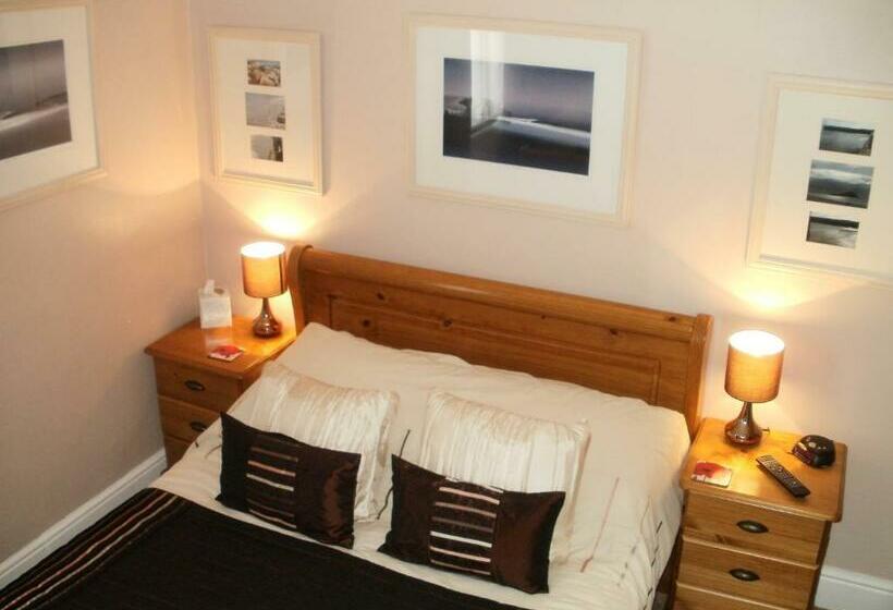 Номер Стандарт, Chiverton House Guest Accommodation