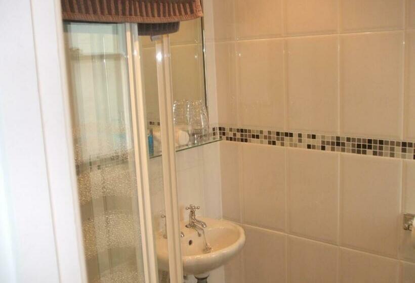 Номер Стандарт, Chiverton House Guest Accommodation