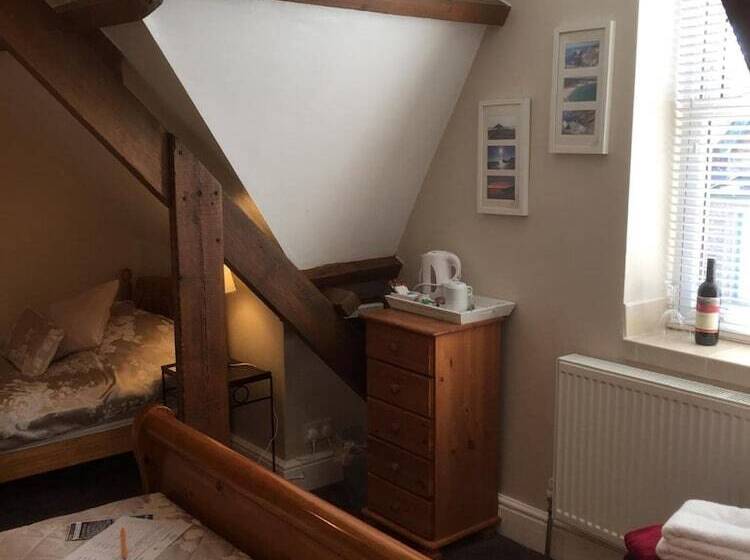 Номер Стандарт, Chiverton House Guest Accommodation