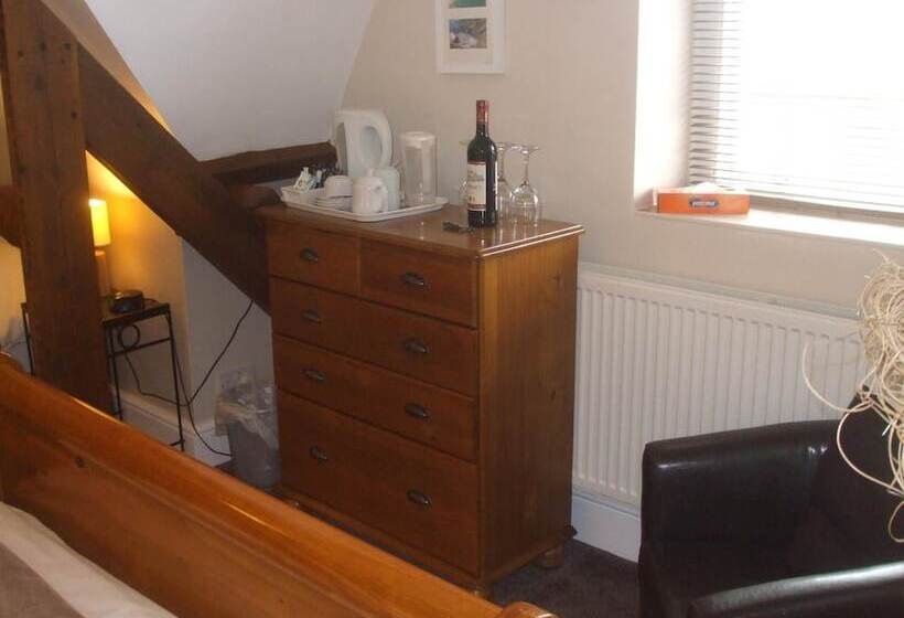 Номер Стандарт, Chiverton House Guest Accommodation