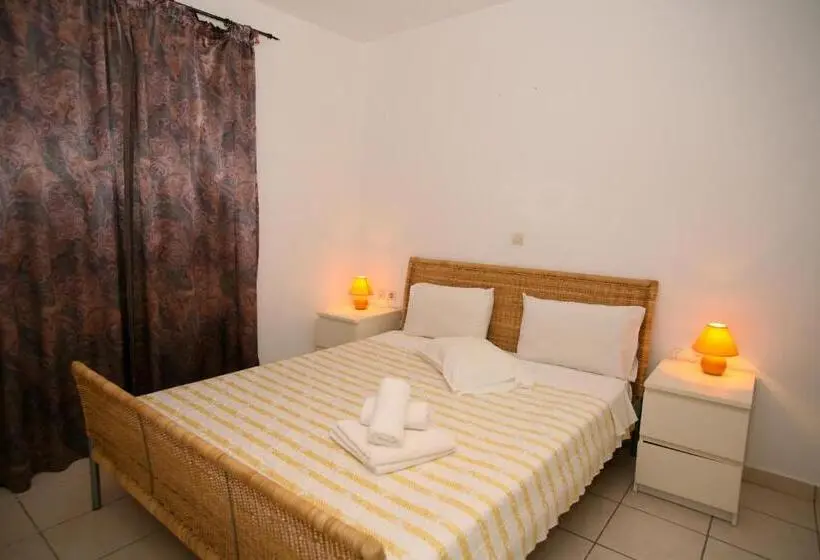 Huoneisto 1 Makuuhuone, Glyfada Gorgona Apartments