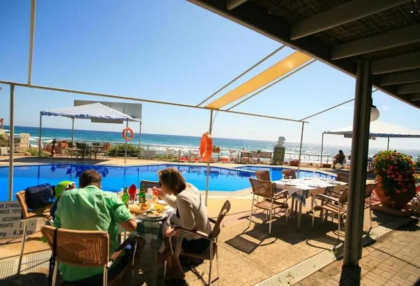 Perhehuoneisto, Glyfada Gorgona Apartments