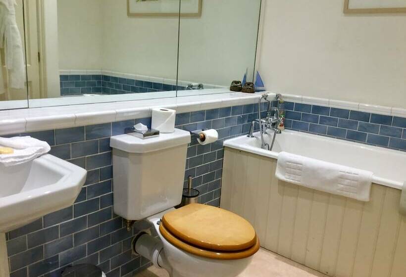 غرفة سوبيريور, Castle Of Comfort Hotel & Restaurant