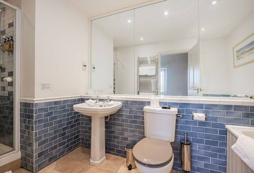 غرفة سوبيريور, Castle Of Comfort Hotel & Restaurant