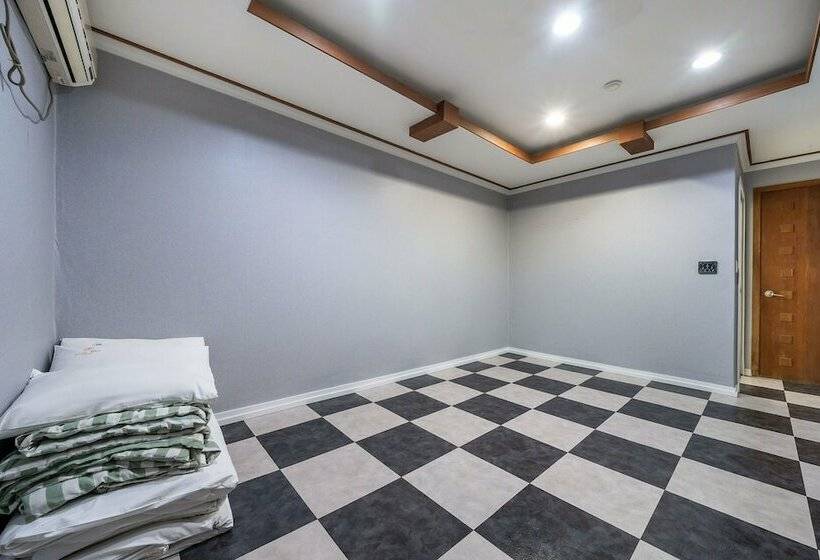 Номер Стандарт, Chuncheon Hotel Ritz