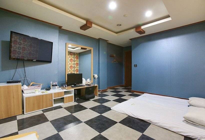 חדר סטנדרט, Chuncheon Hotel Ritz