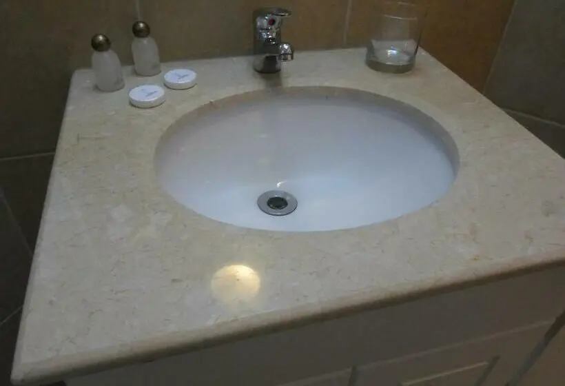 Standard-huone, Del Marques
