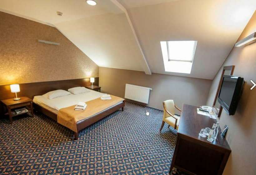 اتاق لوکس, Rad