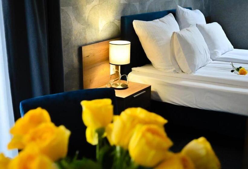 آپارتمان 1 خوابه, Rad