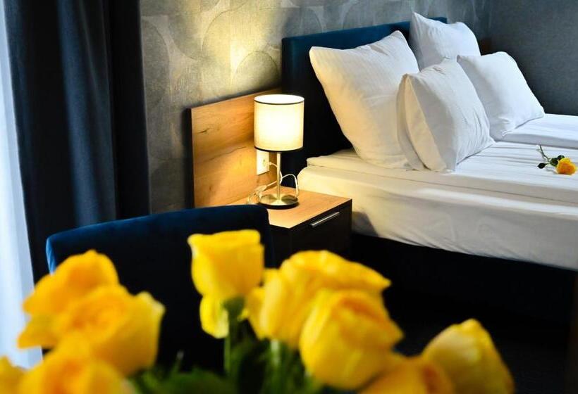 آپارتمان 1 خوابه, Rad