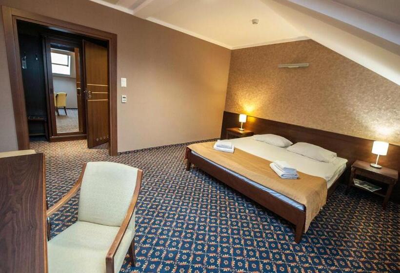 اتاق لوکس, Rad