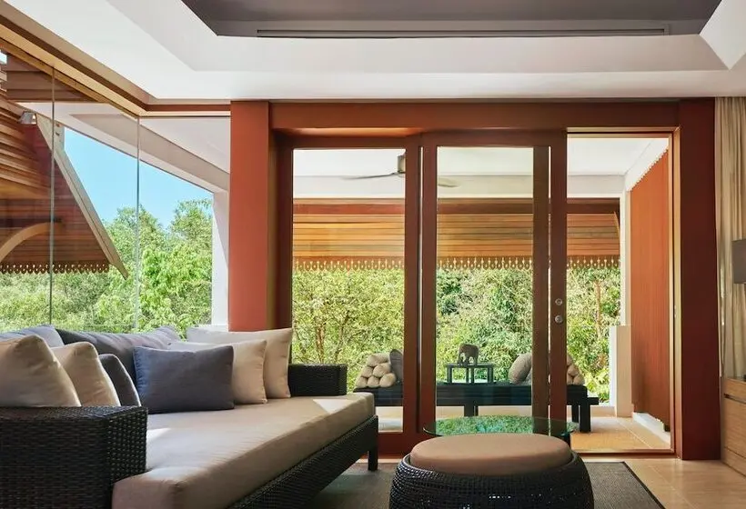ガーデンビュースイート, The Ritz Carlton Koh Samui