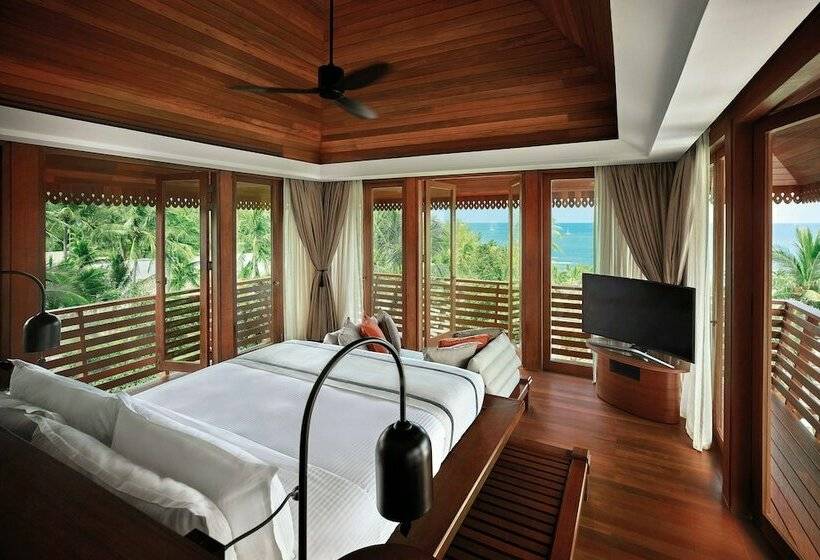 Вилла 3 Спальни, The Ritz Carlton Koh Samui