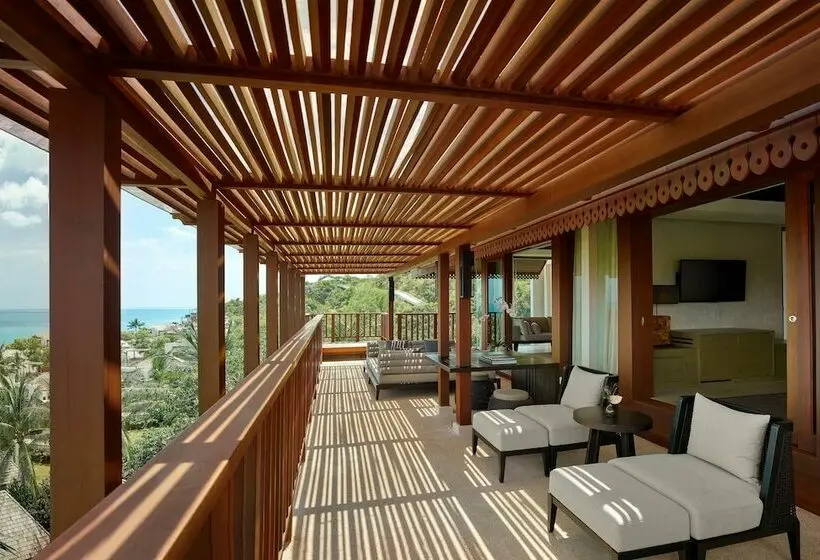 テラス付スイート, The Ritz Carlton Koh Samui