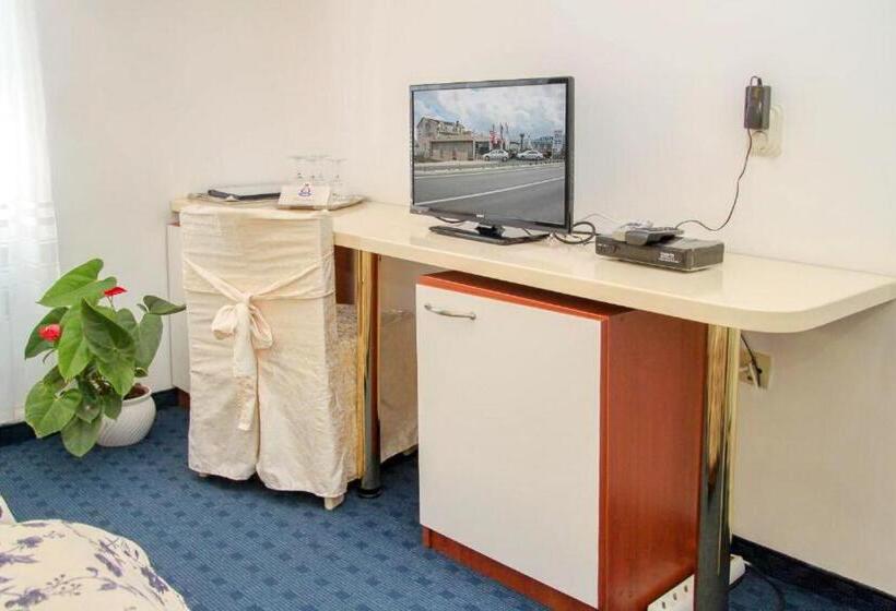 スタンダードルーム, Villa Neretva   Metković