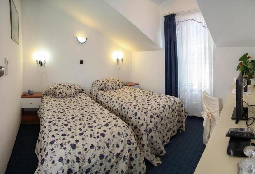 スタンダードルーム, Villa Neretva   Metković