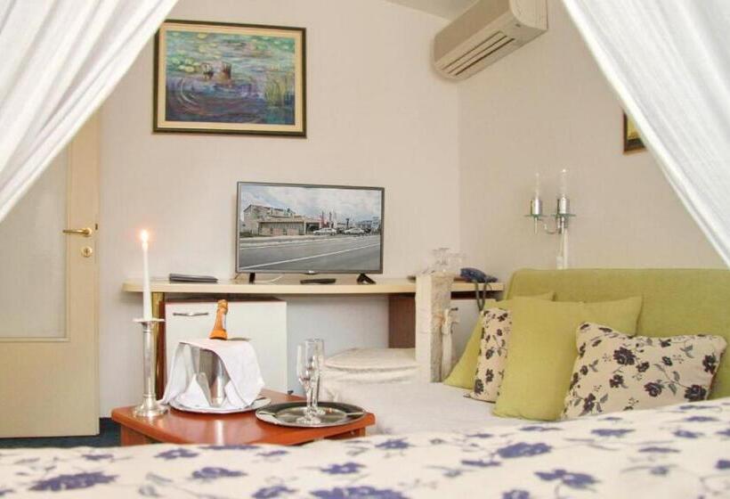 スーペリアールーム, Villa Neretva   Metković