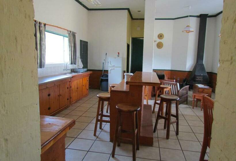 בית, חדר שינה 1, Pumula Guest Farm