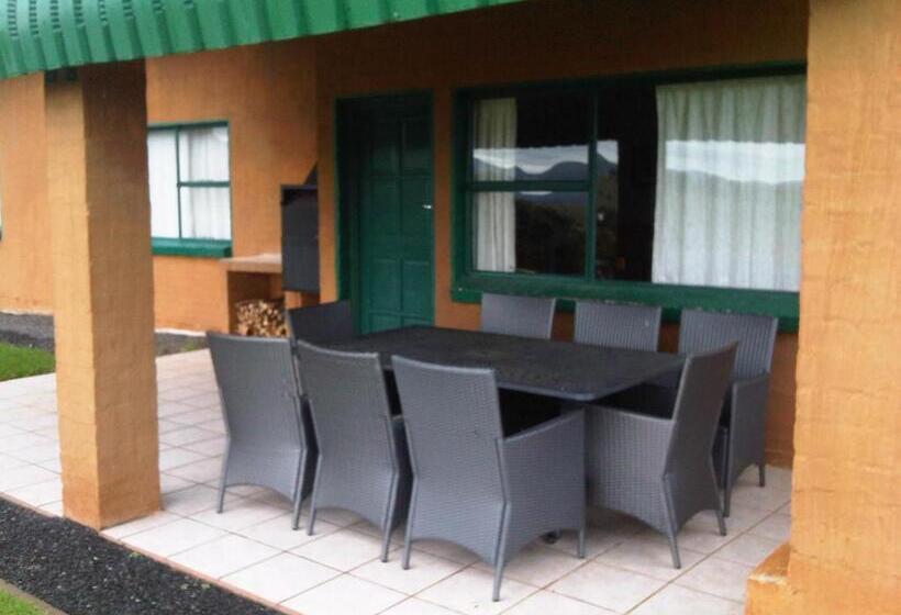 בית, חדר שינה 1, Pumula Guest Farm