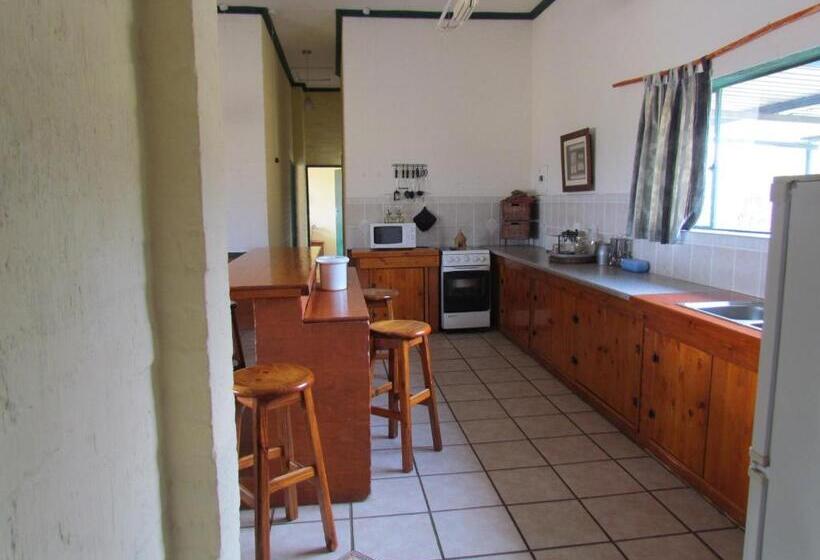 בית, חדר שינה 1, Pumula Guest Farm