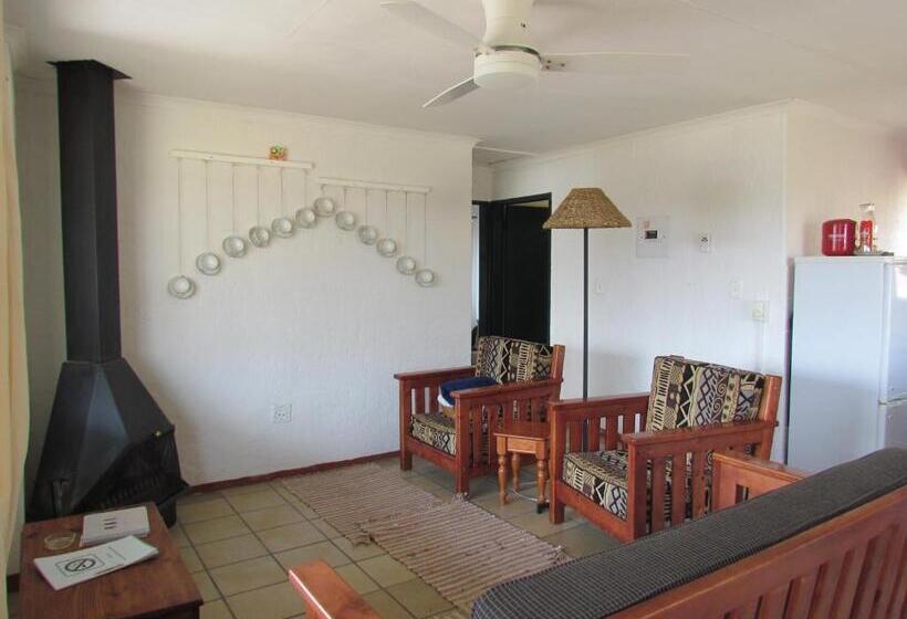 חדר סטנדרט לארבעה, Pumula Guest Farm