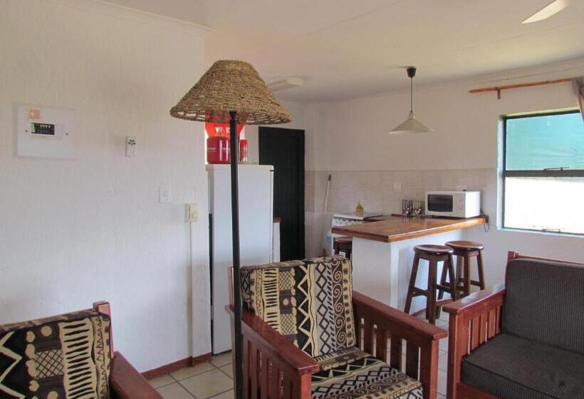 חדר סטנדרט לארבעה, Pumula Guest Farm